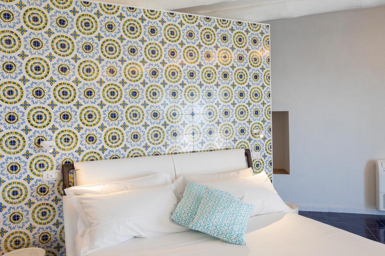 Decori Suites Amalfi Coast - Free Parking Vietri sul Mare Exterior photo