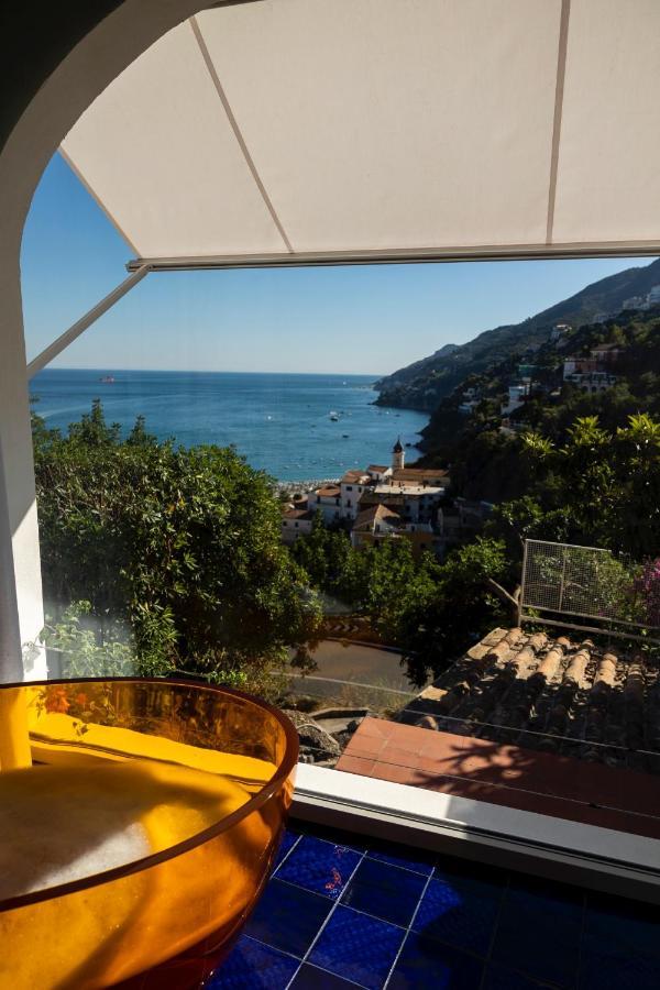 Decori Suites Amalfi Coast - Free Parking Vietri sul Mare Exterior photo
