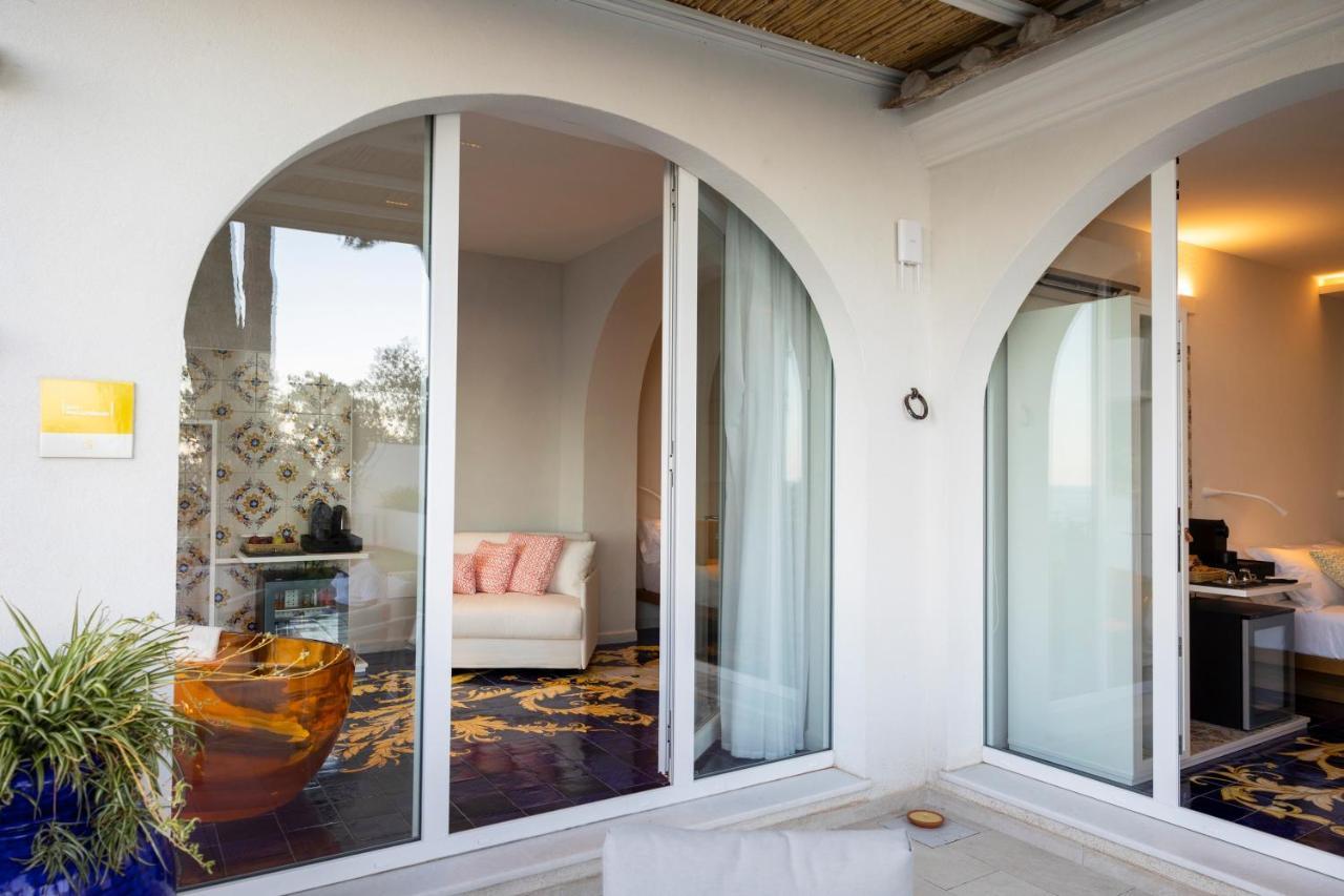 Decori Suites Amalfi Coast - Free Parking Vietri sul Mare Exterior photo
